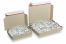Materiale da riempimento lana di carta in una scatole de carta erba da spedizione piatte | Paesedellebuste.it